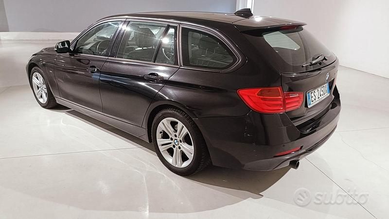 Usata BMW 320 Sport Line 2013 Nero Station wagon