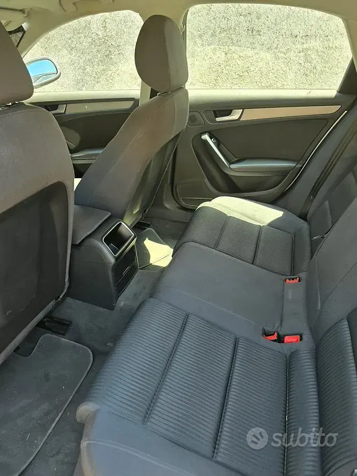 Usata Audi A4 150 CV (110 kW) 2013 Grigio Berlina