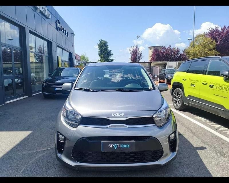 Usata Kia Picanto Urban 65 CV (47 kW) 2023 Grigio Utilitaria
