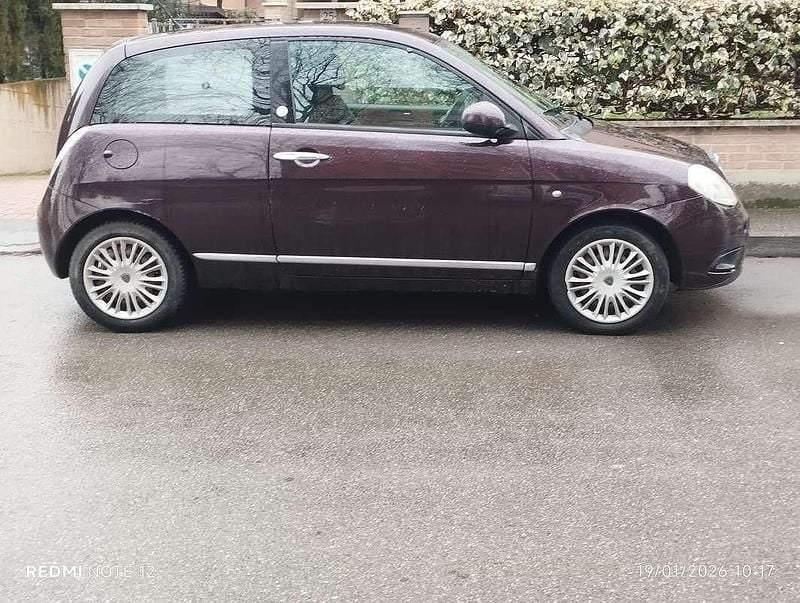 Usata Lancia Ypsilon 77 CV (56 kW) 2010 Utilitaria
