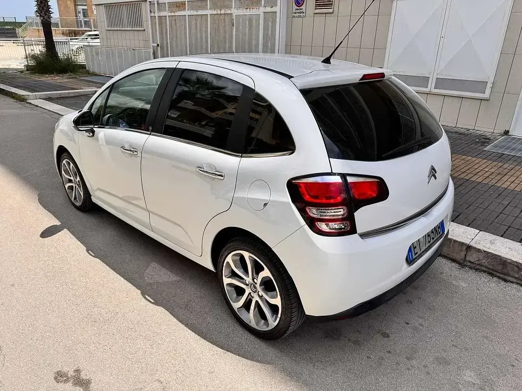 Usata Citroën C3 Exclusive 95 CV (69 kW) 2013 Bianco Berlina