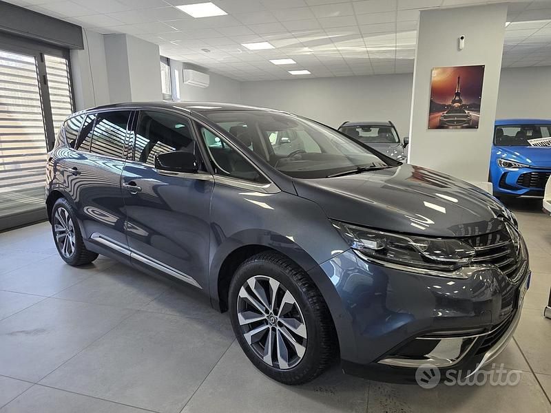 Usata Renault Espace Techno 160 CV (117 kW) 2022 Grigio Monovolume