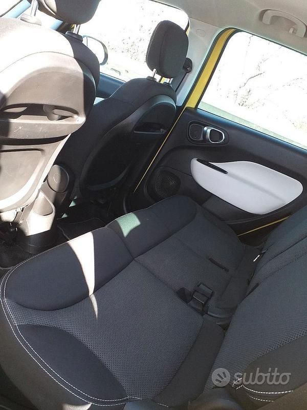 Usata Fiat 500L Trekking 85 CV (62 kW) 2014 Giallo Monovolume