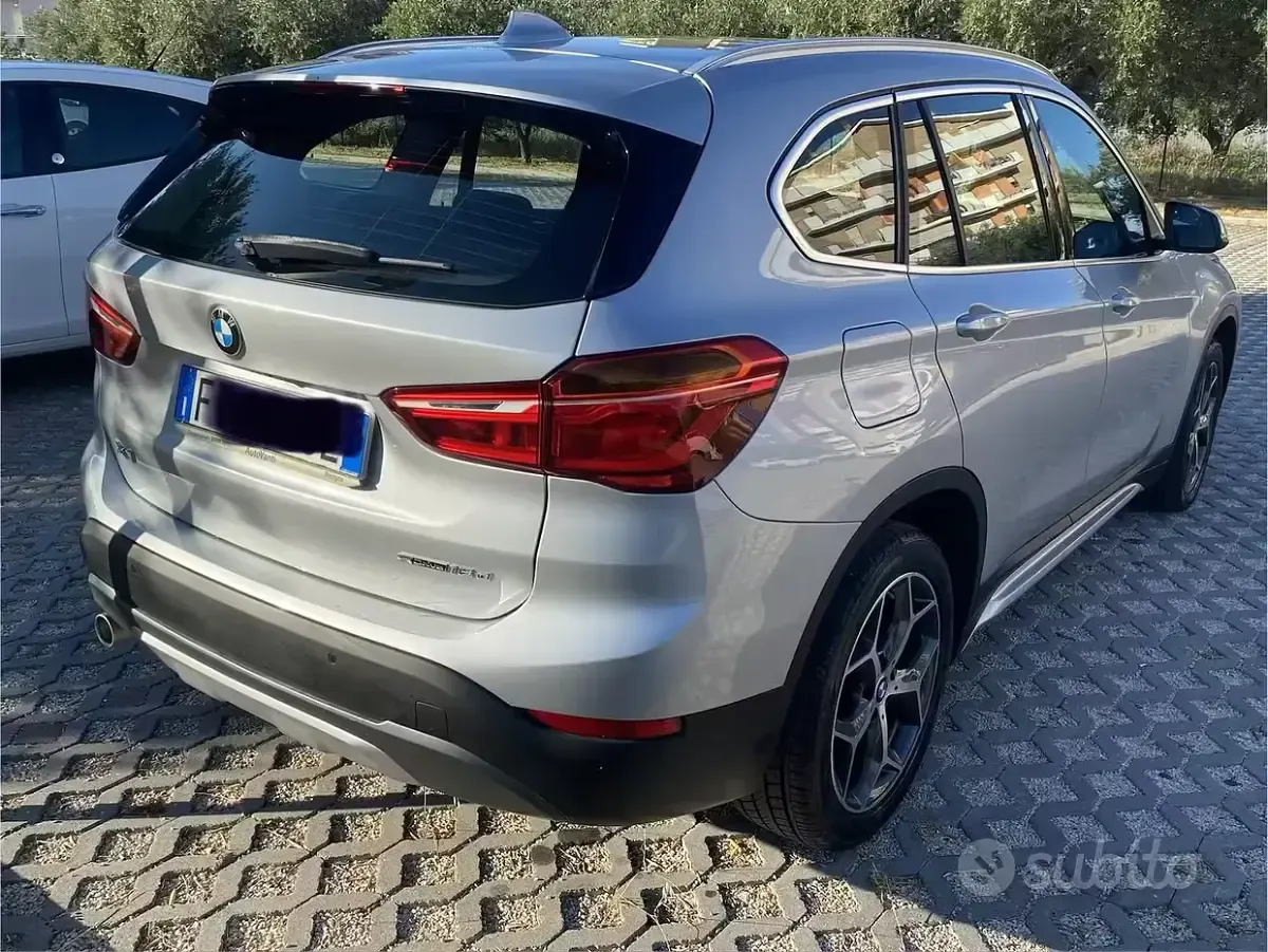 Usata BMW X1 xLine 116 CV (85 kW) 2018 Grigio SUV