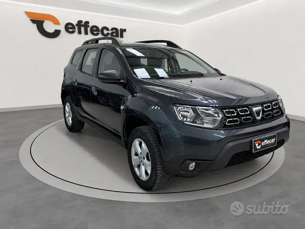 Usata Dacia Duster Comfort 101 CV (74 kW) 2020 Grigio scuro SUV