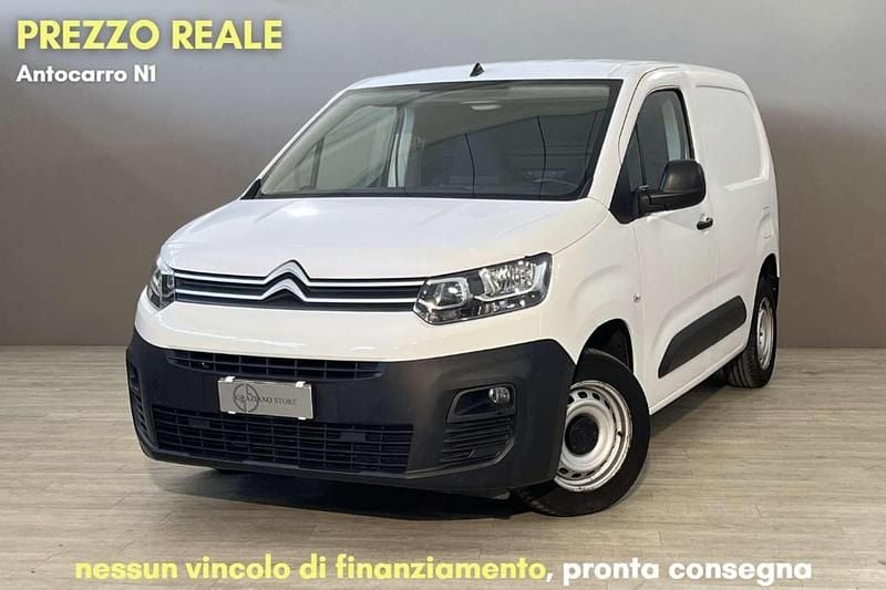 Usata Citroën Berlingo 102 CV (75 kW) 2021 Bianco Monovolume