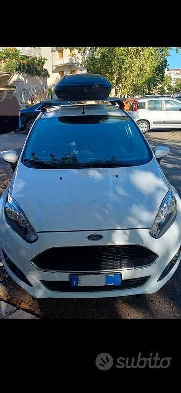 Usata Ford Fiesta Business Edition 75 CV (55 kW) 2017 Utilitaria