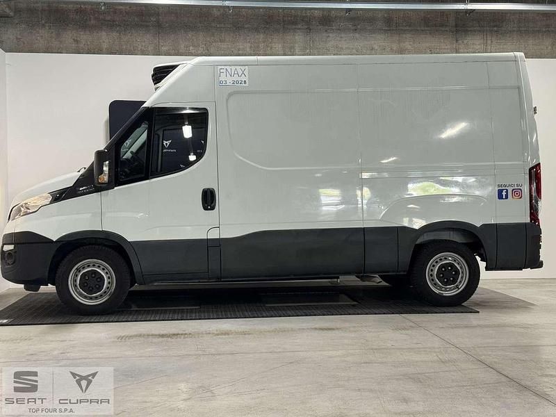Usata Iveco Daily 136 CV (100 kW) 2019 Other Monovolume