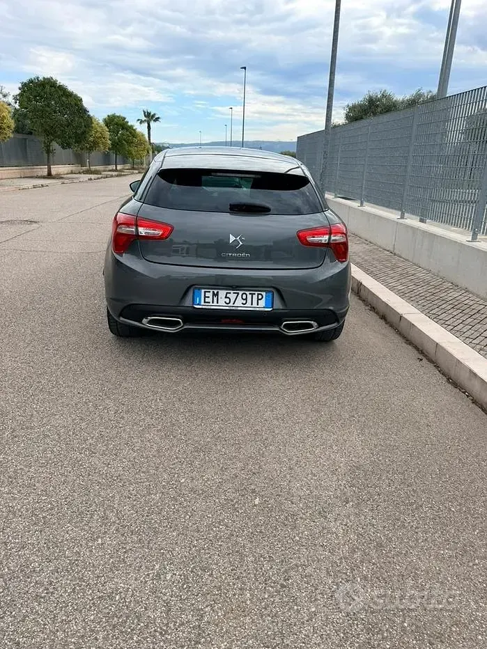 Usata Citroën DS5 163 CV (119 kW) 2012 Utilitaria