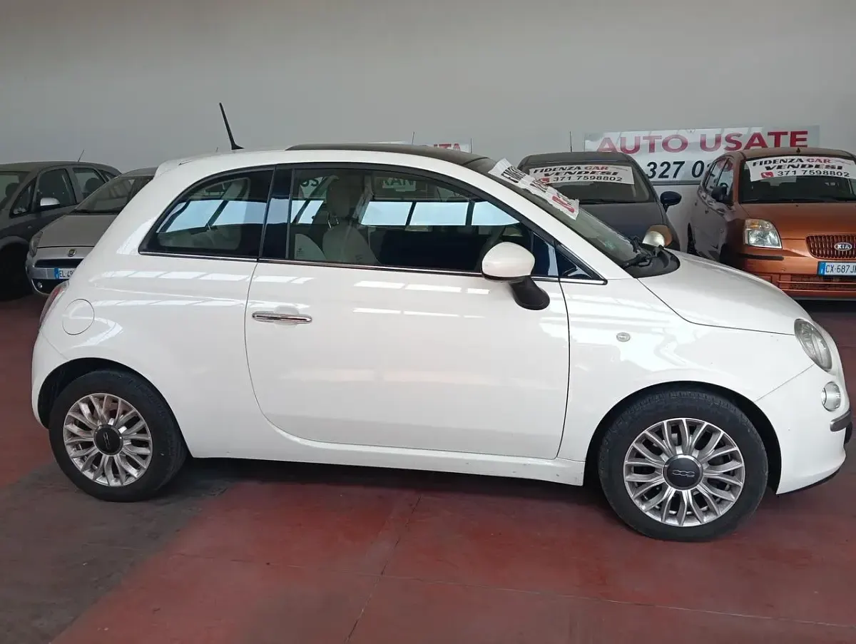 Usata Fiat 500 Lounge 95 CV (69 kW) 2016 Bianco Coupé