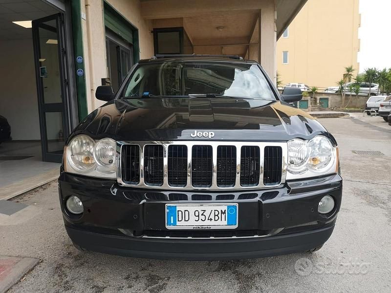 Usata Jeep Grand Cherokee Limited 218 CV (160 kW) 2006 Nero SUV