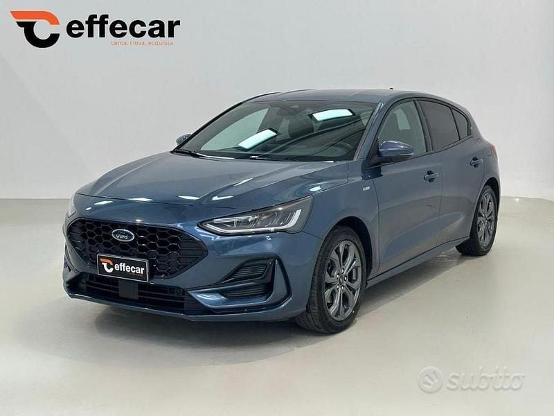 Usata Ford Focus ST-Line 125 CV (91 kW) 2023 Blu Berlina