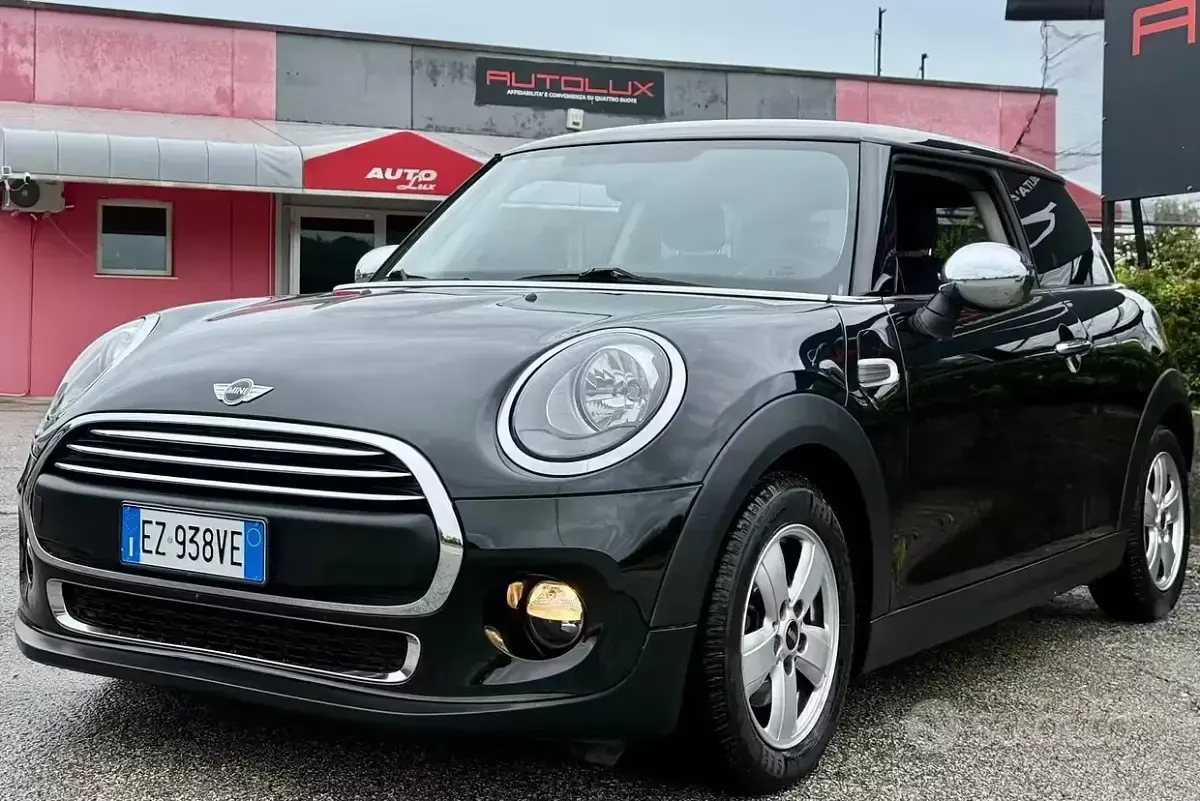 Usata Mini One D Business 95 CV (69 kW) 2015 Nero Utilitaria