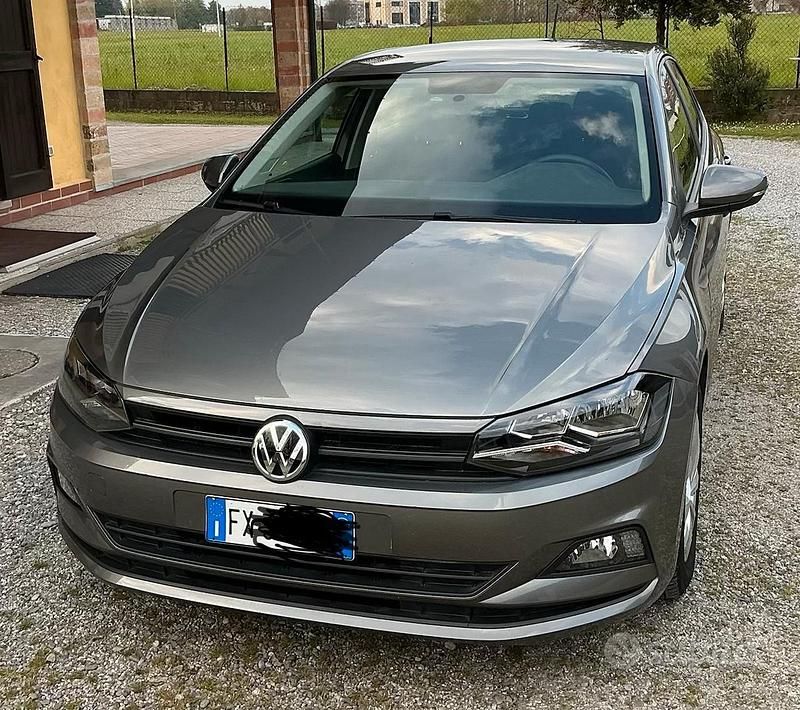 Usata VW Polo 65 CV (47 kW) 2019 Grigio Utilitaria