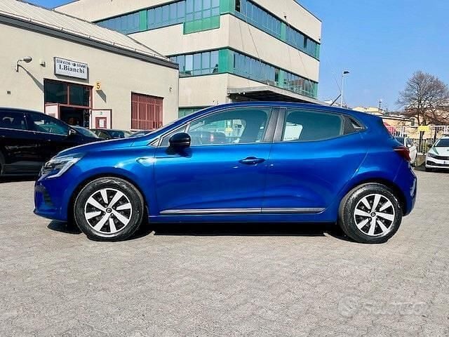 Usata Renault Clio V Business 91 CV (66 kW) 2022 Blu Berlina