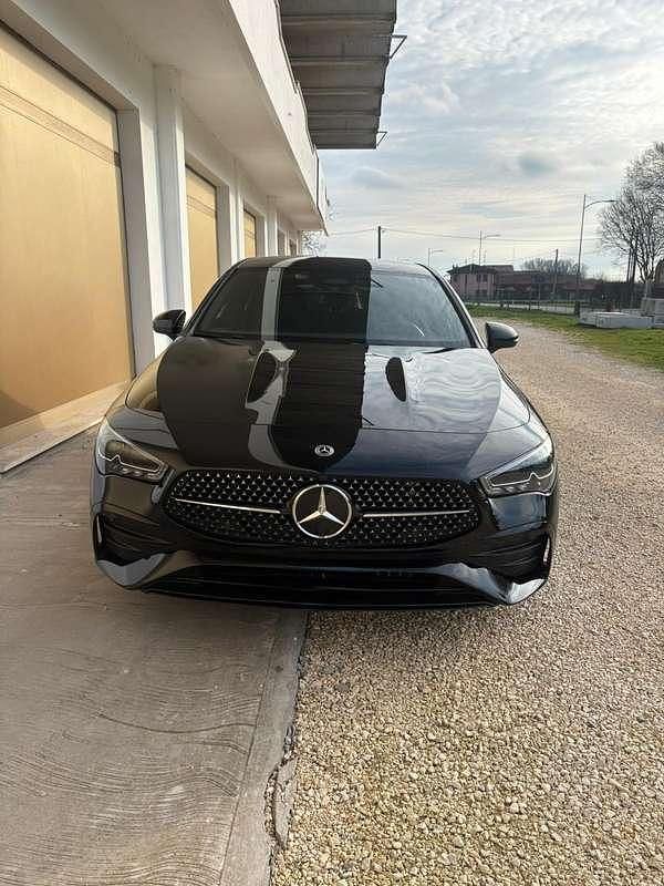 Usata Mercedes CLA200 Shooting Brake AMG Line Premium Plus 150 CV (110 kW) 2024 Nero Station wagon