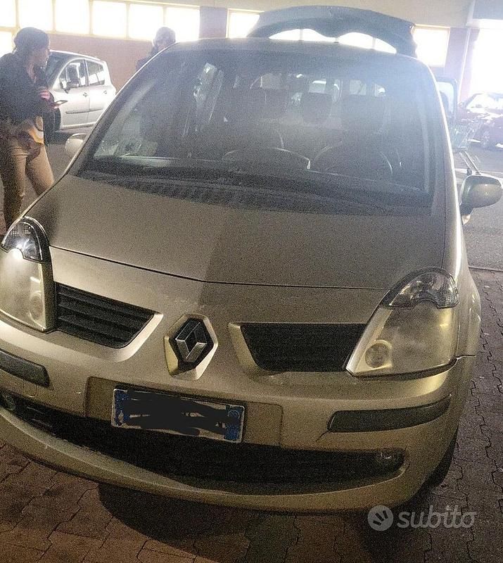 Usata Renault Modus 105 CV (77 kW) 2007 Monovolume
