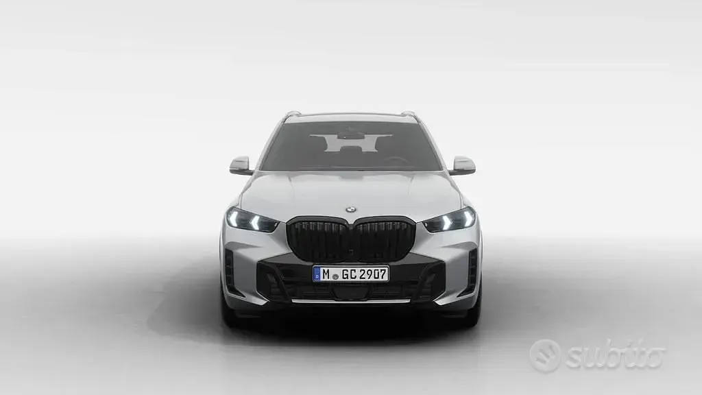 Nuova BMW X5 M Sport 286 CV (210 kW) 2026 Grigio SUV