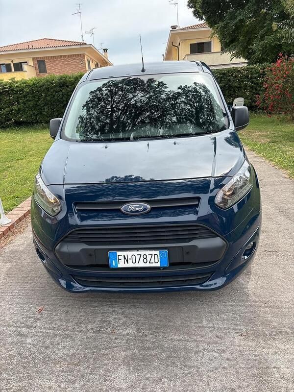 Usata Ford Transit 2018 Blu Station wagon