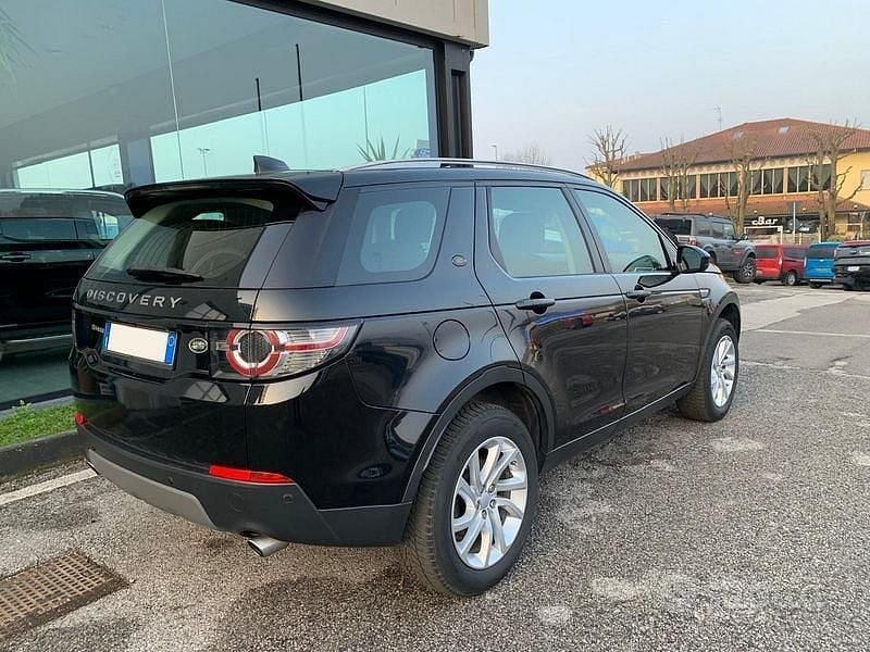 Usata Land Rover Discovery Sport SE 150 CV (110 kW) 2018 Nero SUV