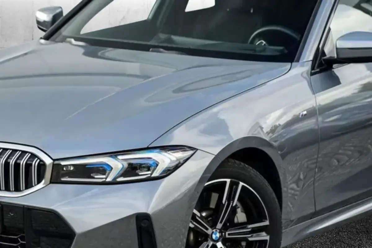 Usata BMW 330 M Sport 286 CV (210 kW) 2025 Grigio Station wagon