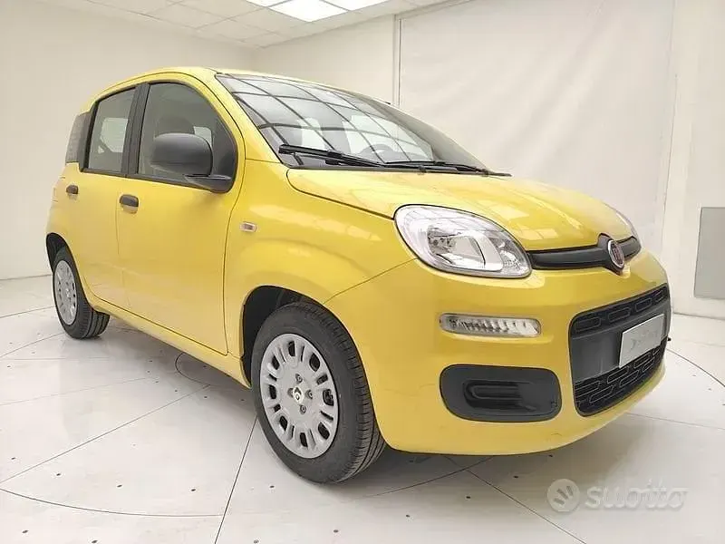 Nuova Fiat Panda Pop 65 CV (47 kW) 2026 Giallo Utilitaria