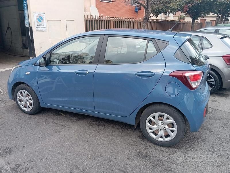 Usata Hyundai i10 Style 67 CV (49 kW) 2017 Other Utilitaria