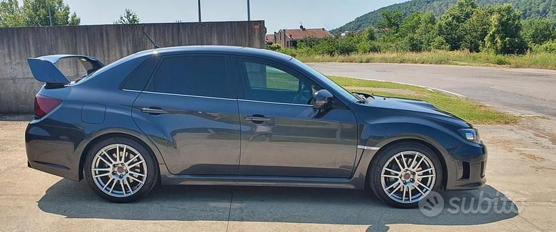 Usata Subaru Impreza 300 CV (220 kW) 2012 Grigio Berlina