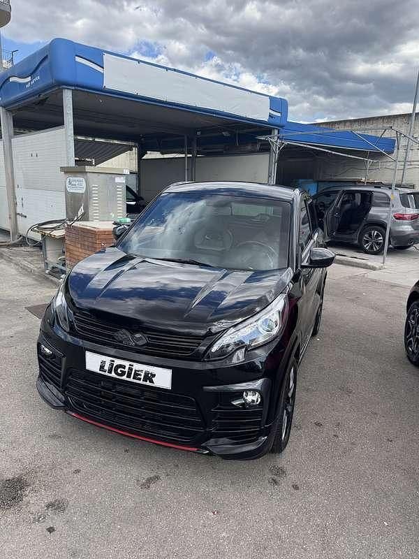 Nero Usata 2023 Ligier JS60 Due volumi | 13.500 € - Immagine 1/4