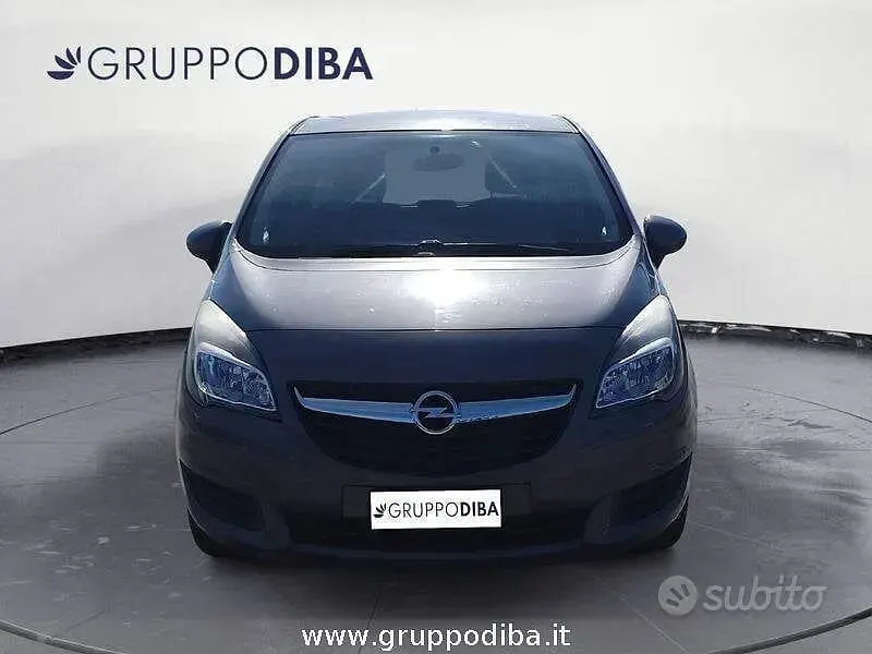 Usata Opel Meriva 120 CV (88 kW) 2015 Grigio Monovolume