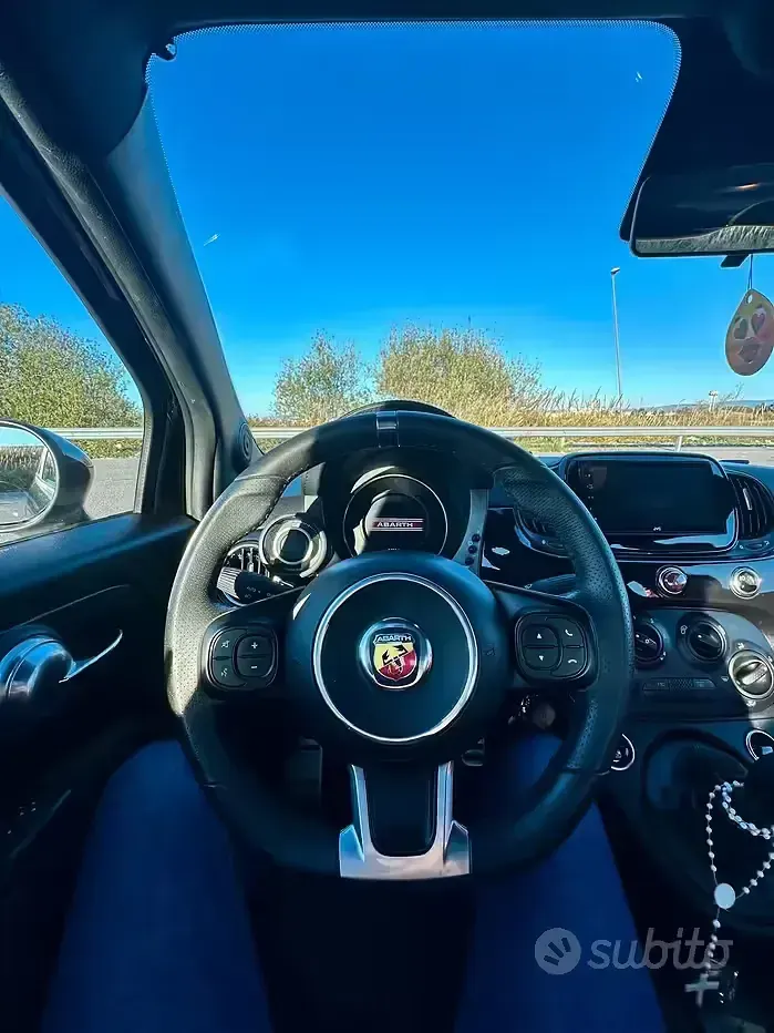Usata Abarth 595 145 CV (106 kW) 2022 Nero Berlina