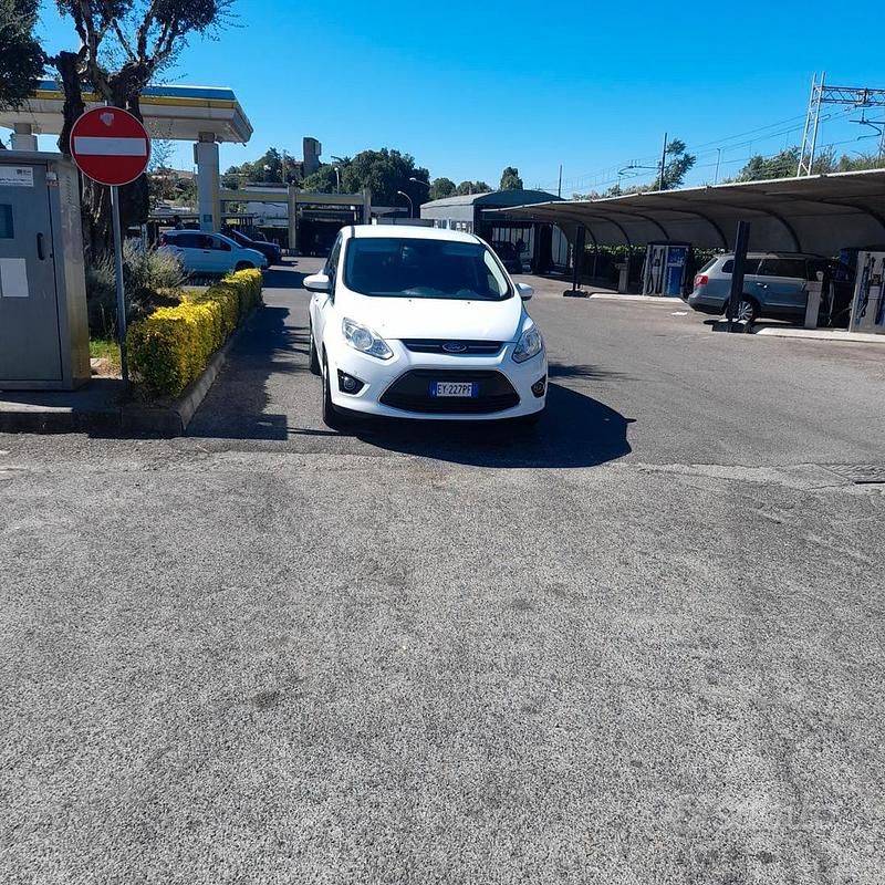 Usata Ford C-MAX 150 CV (110 kW) 2015 Bianco Monovolume