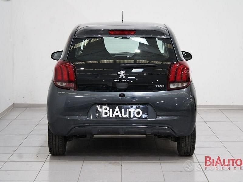 Usata Peugeot 108 Allure 72 CV (52 kW) 2020 Blu Berlina