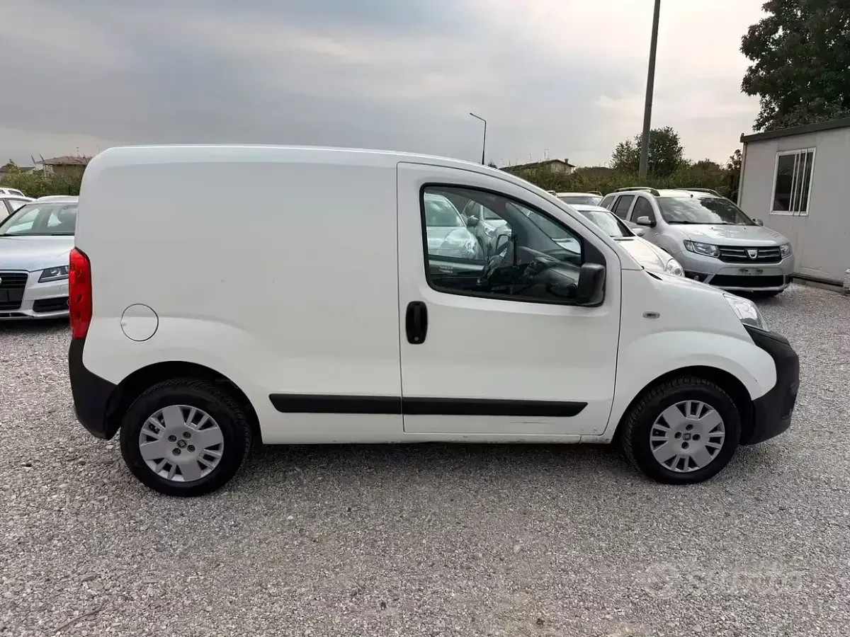 Usata Fiat Fiorino 80 CV (58 kW) 2018 Bianco Monovolume