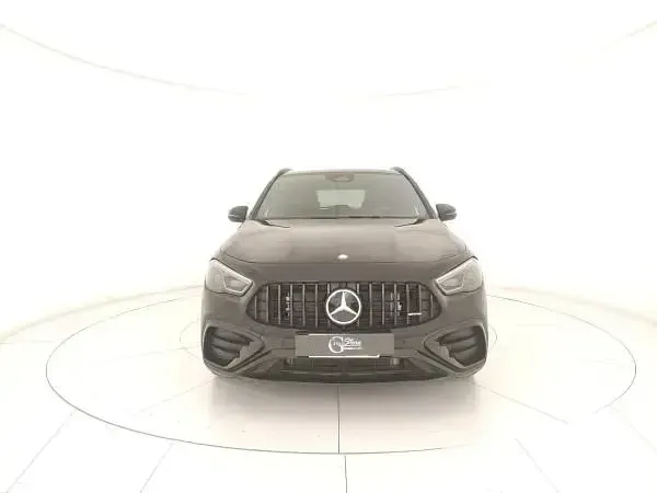 Nuova Mercedes GLA35 AMG Premium 306 CV (225 kW) 2026 Nero cosmo SUV