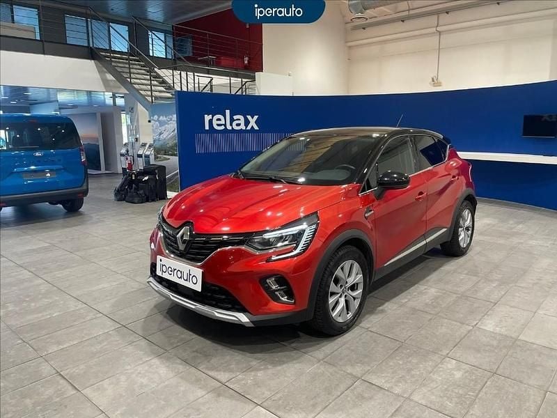 Usata Renault Captur Intens 91 CV (66 kW) 2021 Rossa SUV