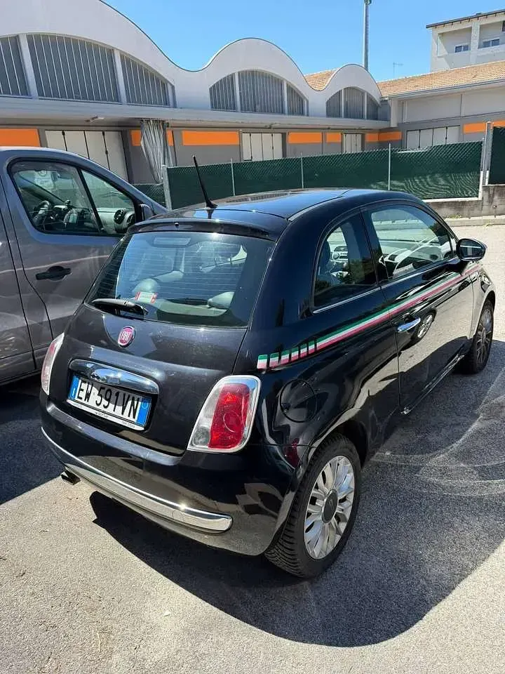 Usata Fiat 500 Lounge 69 CV (50 kW) 2014 Nero Utilitaria
