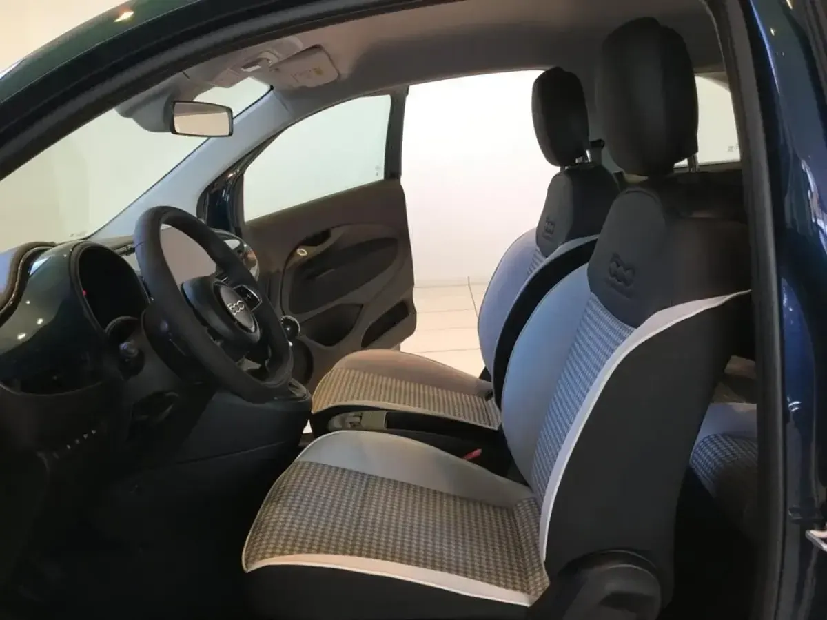 Nuova Fiat 500 65 CV (47 kW) 2026 Blu/azzurro Berlina