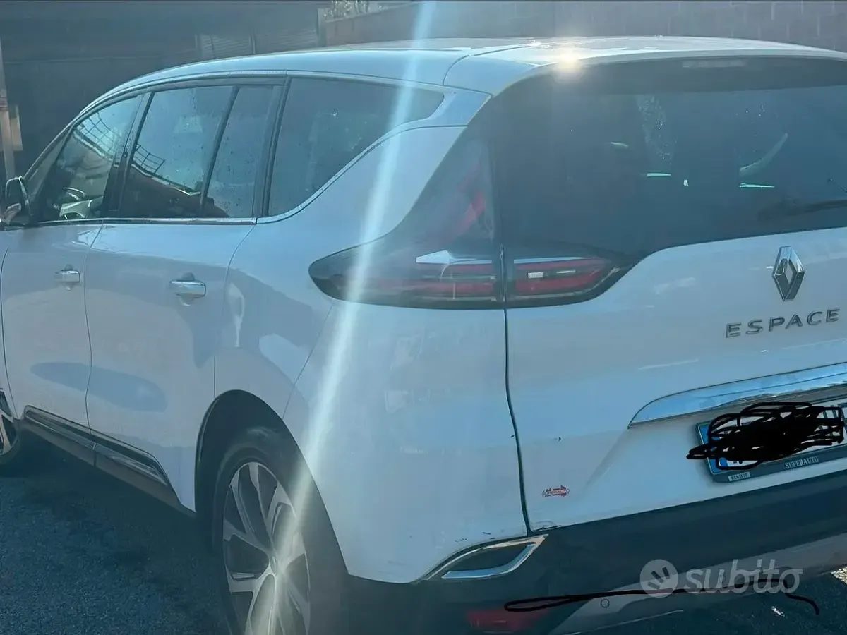 Usata Renault Espace Initiale Paris 160 CV (117 kW) 2016 Bianco Monovolume
