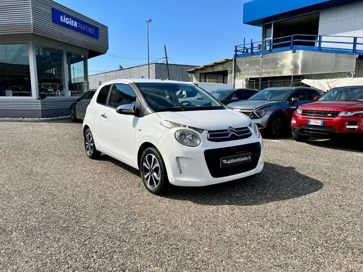 Usata Citroën C1 Feel 69 CV (50 kW) 2015 Bianco Utilitaria