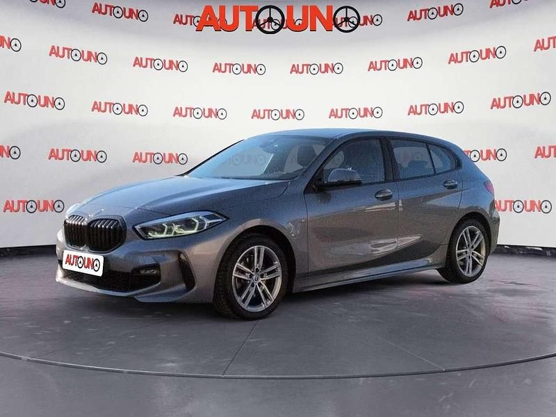 Usata BMW 118 M Sport 136 CV (100 kW) 2022 Grigio Utilitaria
