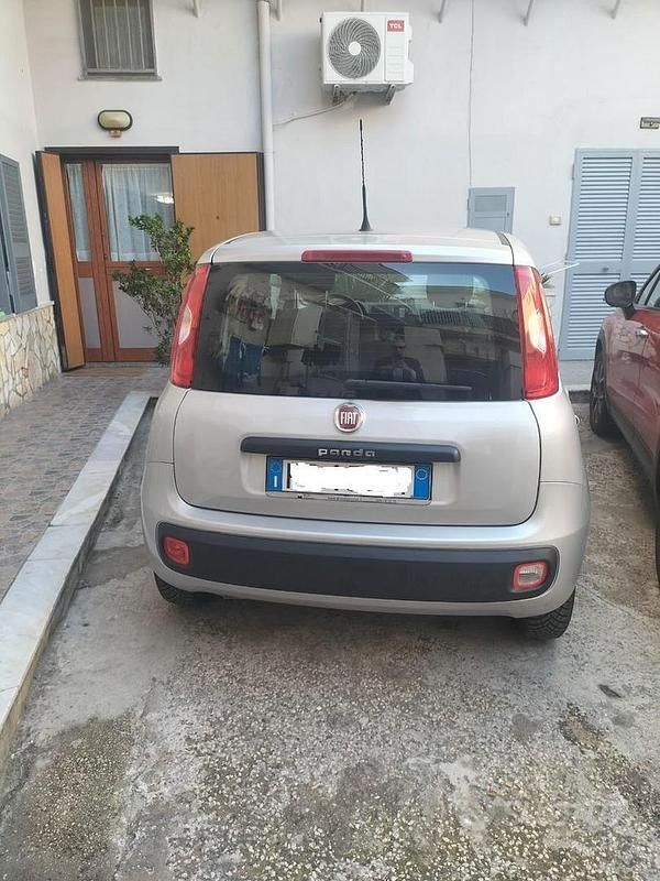 Usata Fiat Panda 69 CV (50 kW) 2018 Grigio Berlina