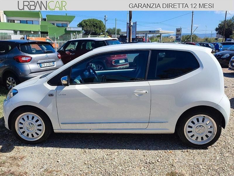 Usata VW up! Highline 75 CV (55 kW) 2013 Bianco Utilitaria