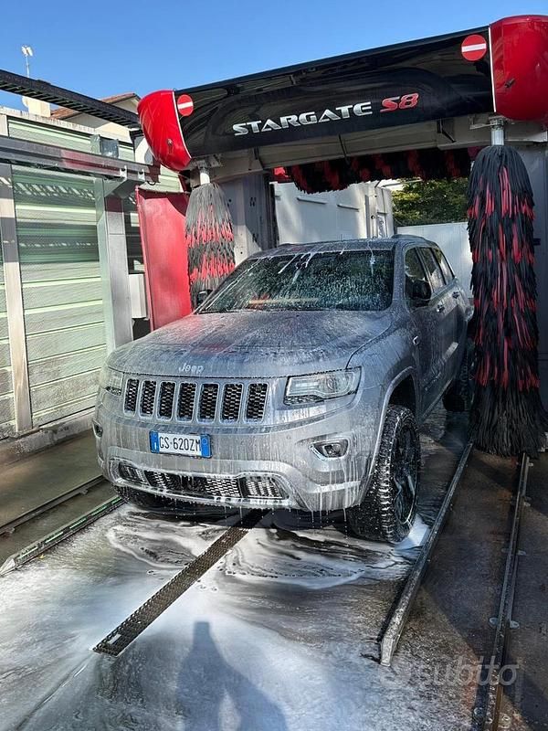 Usata Jeep Cherokee 2013 Grigio SUV