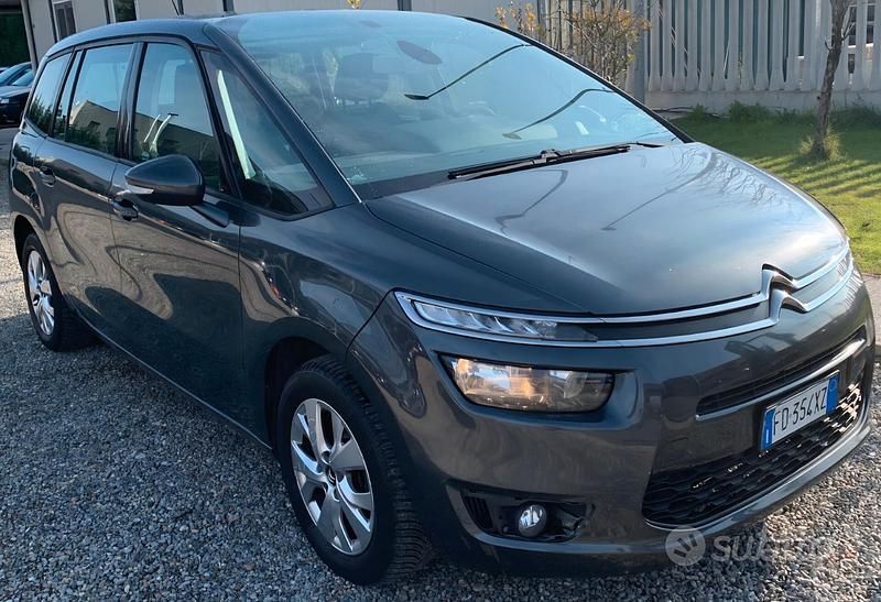 Usata Citroën Grand C4 Picasso Exclusive 120 CV (88 kW) 2016 Grigio Monovolume