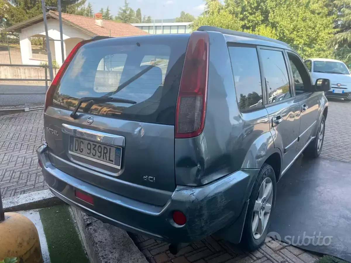 Usata Nissan X-Trail 136 CV (100 kW) 2007 Beige SUV