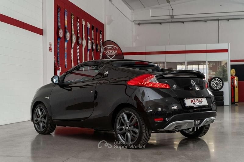 Usata Renault Wind Night&Day 101 CV (74 kW) 2011 Nero Cabrio