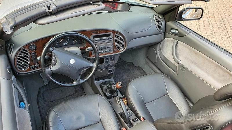 Usata Saab 9-3 Cabriolet 150 CV (110 kW) 2001 Grigio Cabrio
