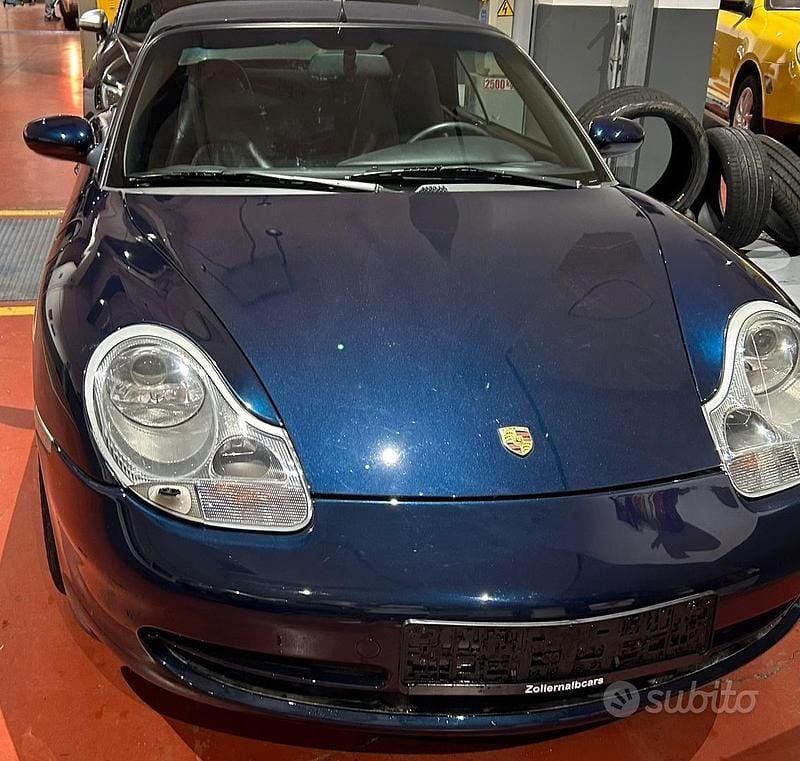 Usata Porsche 911 Carrera 4 2000 Blu