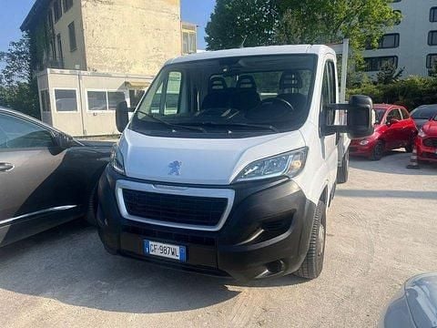 Begagnad Peugeot Boxer S 165 HK (121 kW) 2021 Van